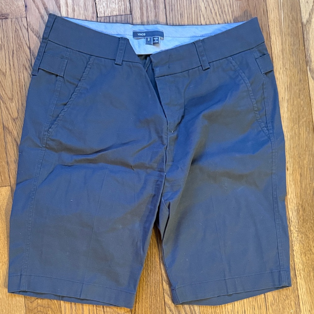 Vince Shorts cotton Bermuda